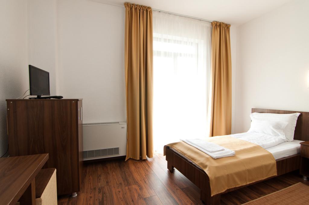 Hotel Hyperion ไบเลเฟลิกซ์ ห้อง รูปภาพ