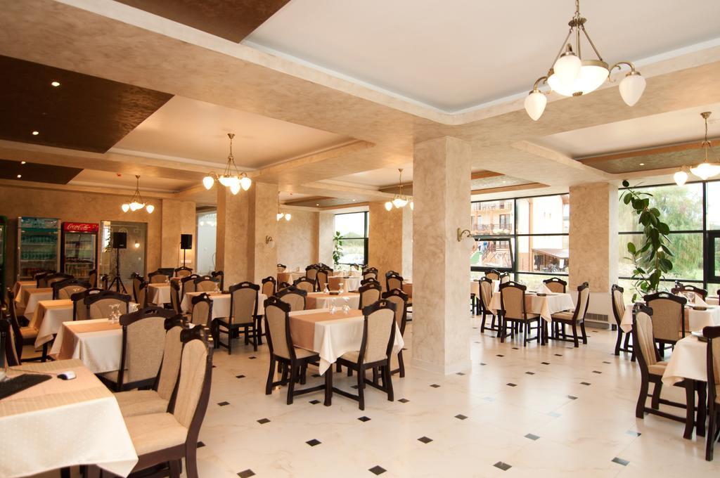 Hotel Hyperion ไบเลเฟลิกซ์ ภายนอก รูปภาพ