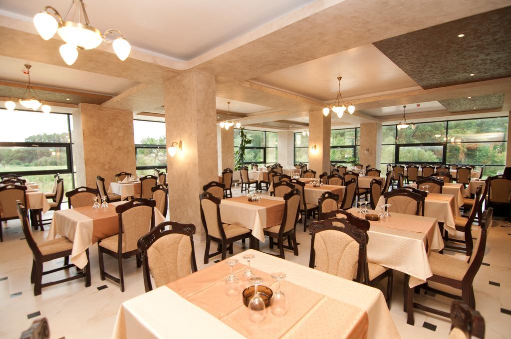 Hotel Hyperion ไบเลเฟลิกซ์ ภายนอก รูปภาพ