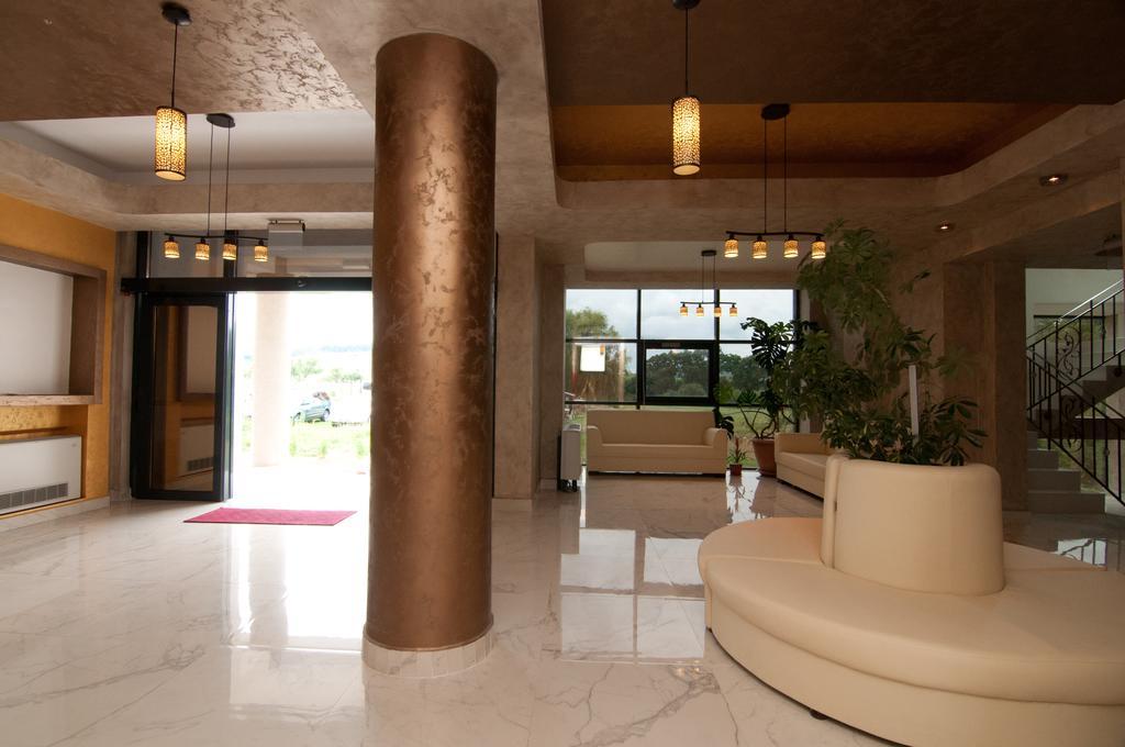 Hotel Hyperion ไบเลเฟลิกซ์ ภายนอก รูปภาพ